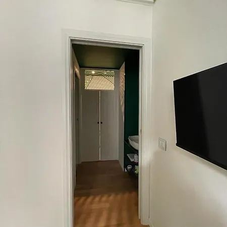 Lenzhouse Apartment *